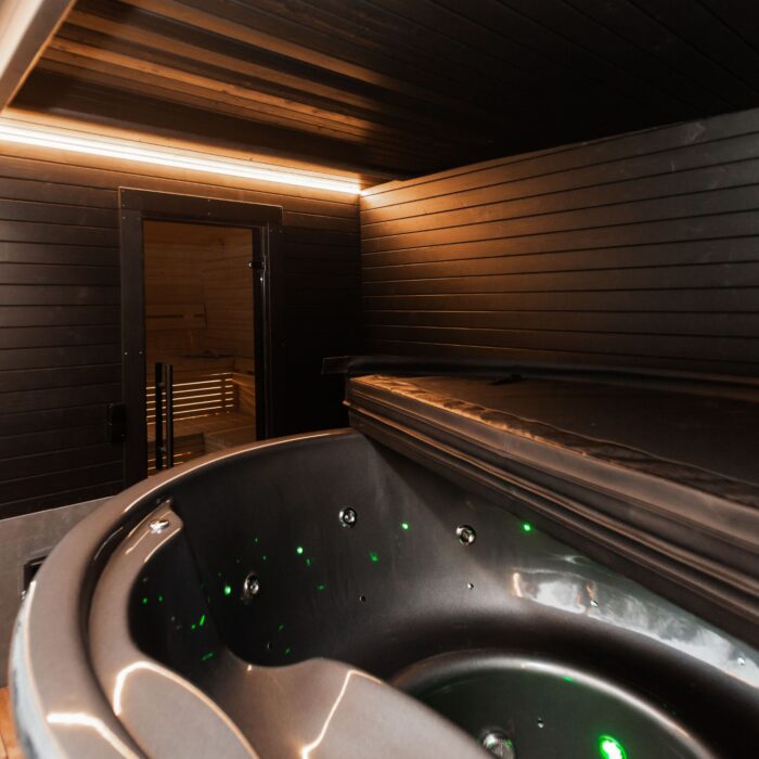 2in1 LUX sauna + Nordic Whirlpool