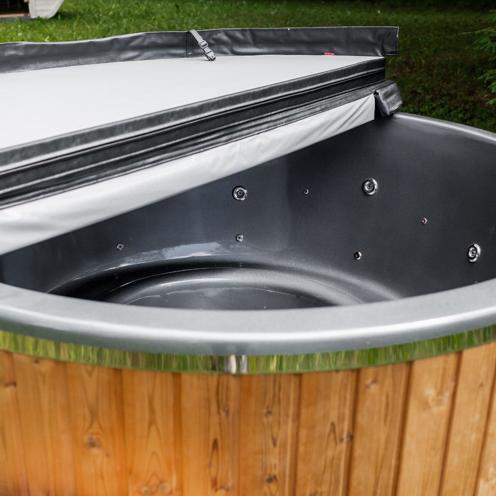 Whirlpool aus Glasfaser mit externem Heizsystem