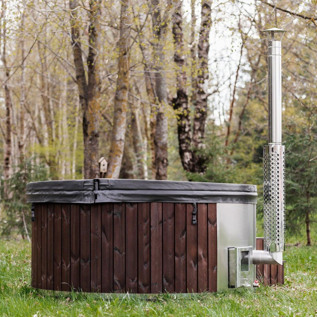 Whirlpool aus Glasfaser mit integriert Heizsystem