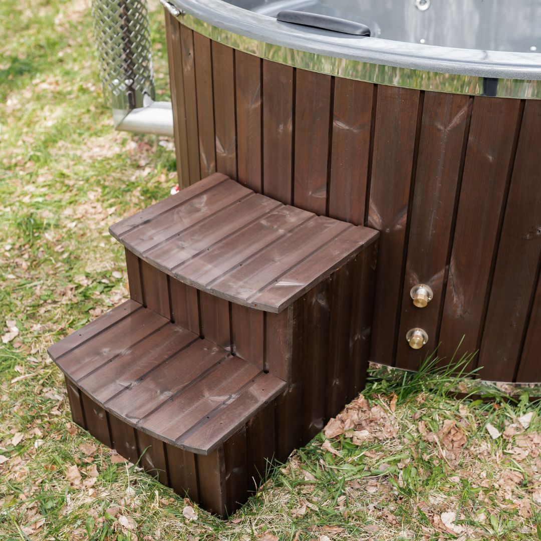 Whirlpool aus Glasfaser mit integriert Heizsystem