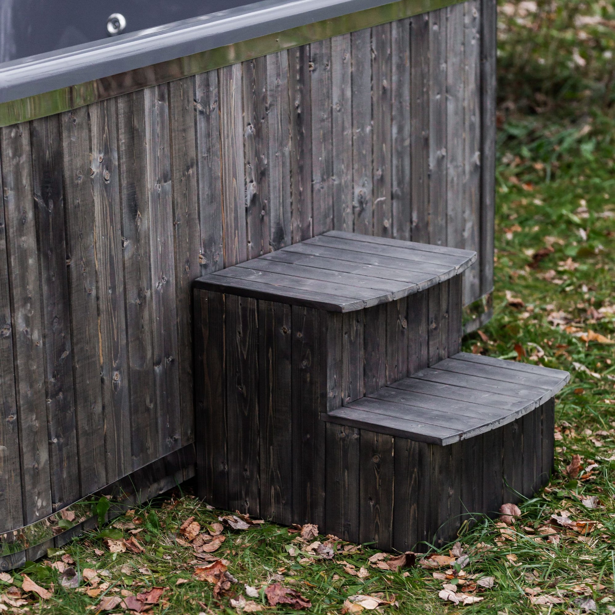 Quadratischer Glasfaser Whirlpool mit integriert Heizsystem (220 × 220 cm)