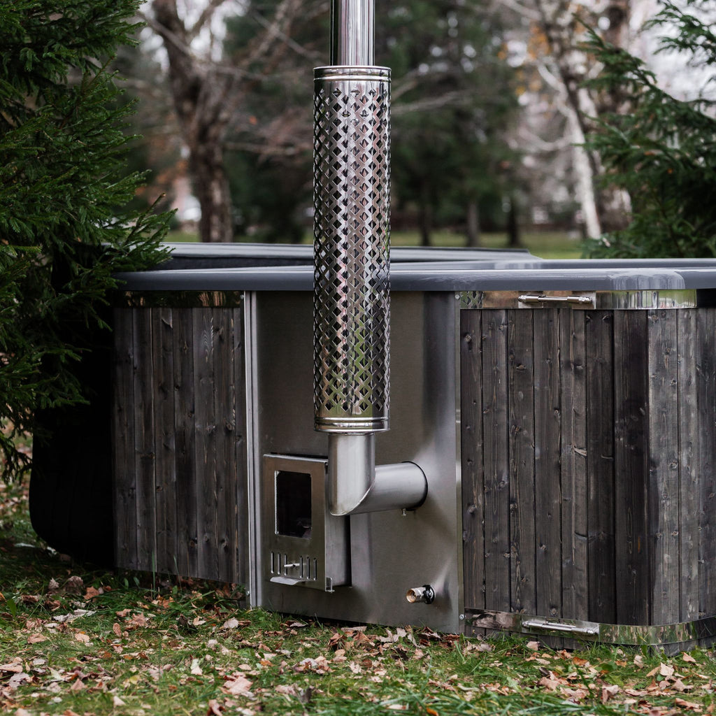 Quadratischer Glasfaser Whirlpool mit integriert Heizsystem (220 × 220 cm)