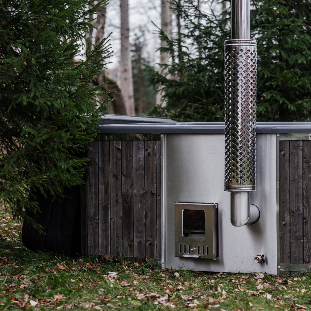 Quadratischer Glasfaser Whirlpool mit integriert Heizsystem (220 × 220 cm)